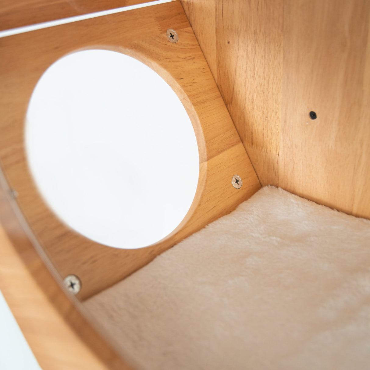 CM23 detail